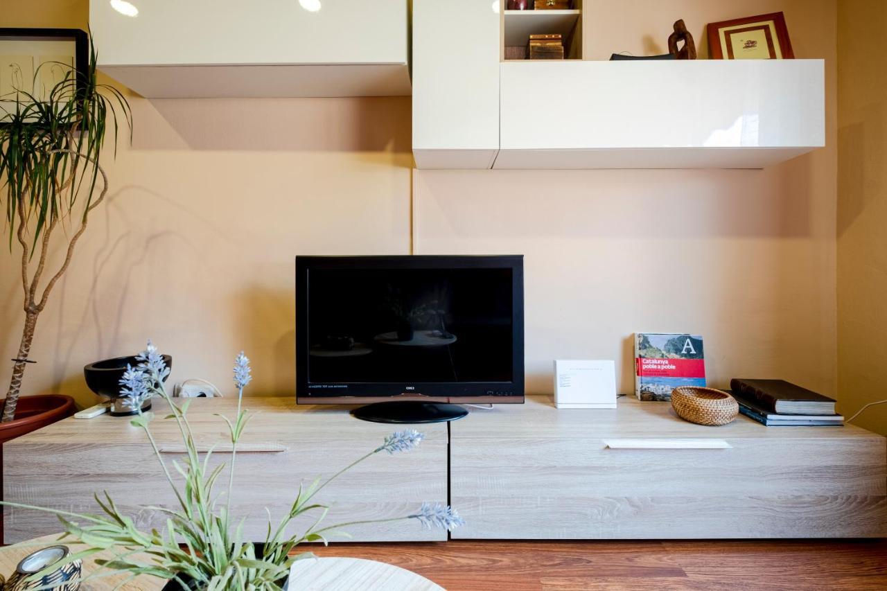 Three Bedroom Apartment In Sants Barcelona Eksteriør bilde